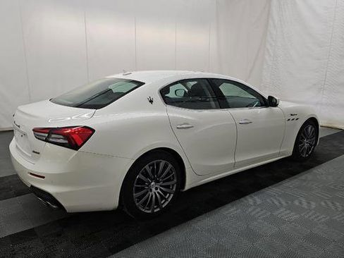 Used 2022 Maserati Ghibli Modena Q4 image 4