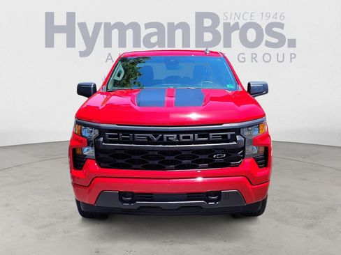 Used 2022 Chevrolet Silverado 1500 Custom w/ Rally Edition AWD/4WD image 8
