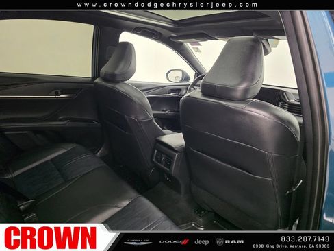 Used 2026 Toyota Camry XSE AWD/4WD image 15