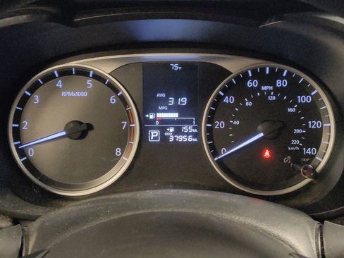 Used 2025 Nissan Versa S w/ S Plus Package FWD image 23