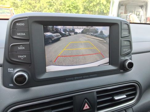 Used 2021 Hyundai Kona SEL Plus FWD image 31