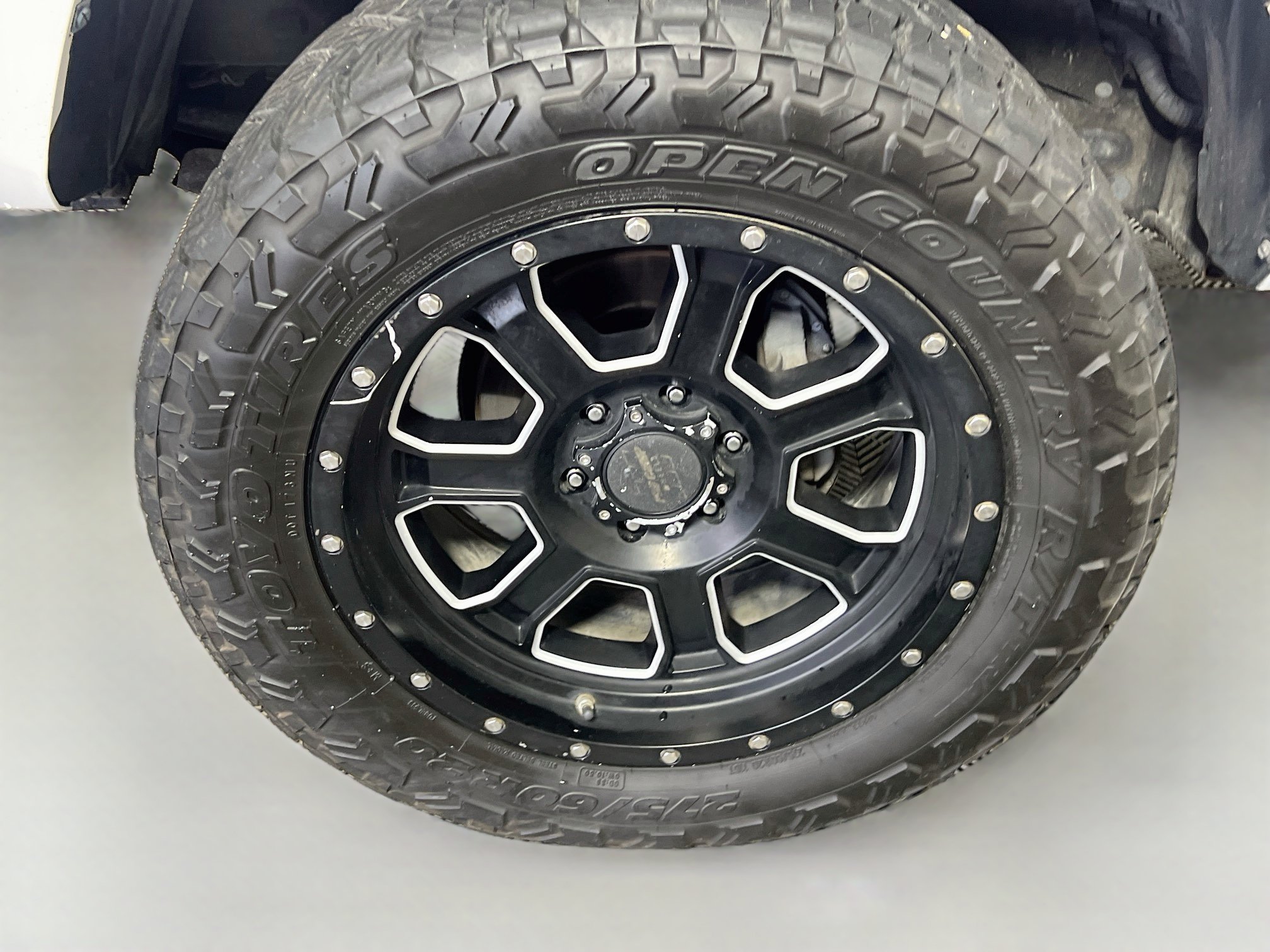 Used 2019 Toyota Tacoma SR w/ SR Convenience Package AWD/4WD image 13