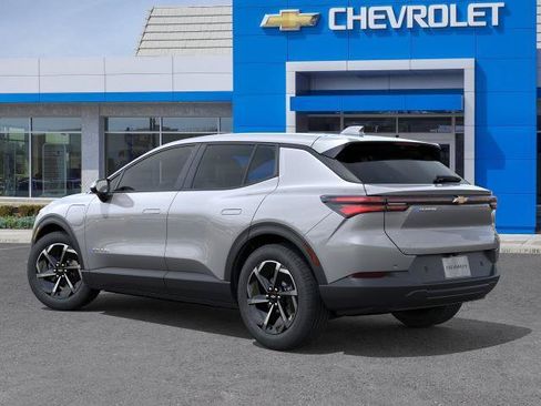 New 2026 Chevrolet Equinox EV LT FWD image 27