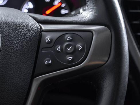 Used 2022 GMC Acadia AT4 w/ Technology Package AWD/4WD image 29