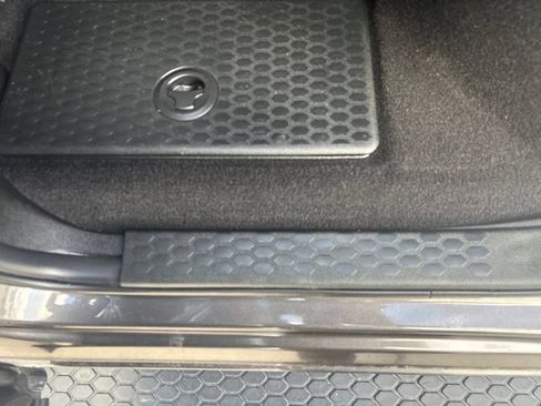 Used 2018 RAM 3500 SLT w/ Protection Group AWD/4WD image 27