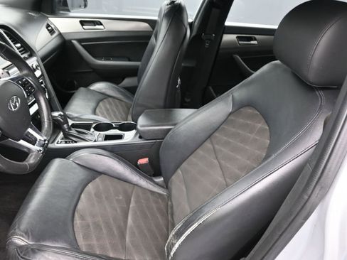Used 2018 Hyundai Sonata Sport image 10