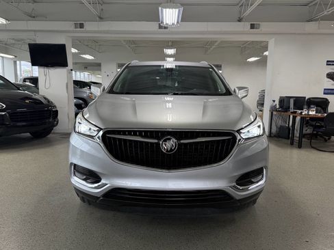 Used 2018 Buick Enclave Essence w/ Trailering Package image 6