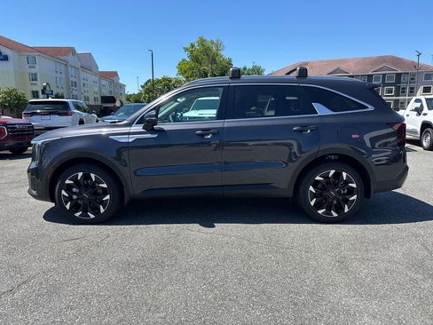 New 2025 Kia Sorento EX w/ Panoramic Sunroof Package image 6