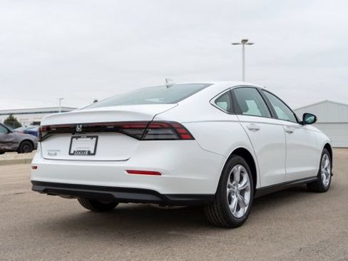 Used 2024 Honda Accord LX image 7