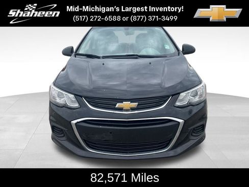 Used 2017 Chevrolet Sonic LT w/ Convenience Package FWD image 2
