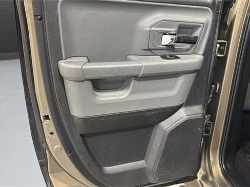 Used 2015 RAM 1500 Outdoorsman image 26