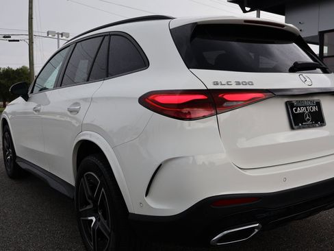 Certified 2025 Mercedes-Benz GLC 300 4MATIC image 3