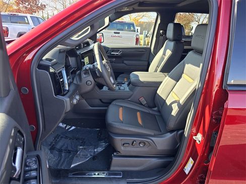 New 2026 GMC Sierra 1500 AT4 w/ Technology Package image 14