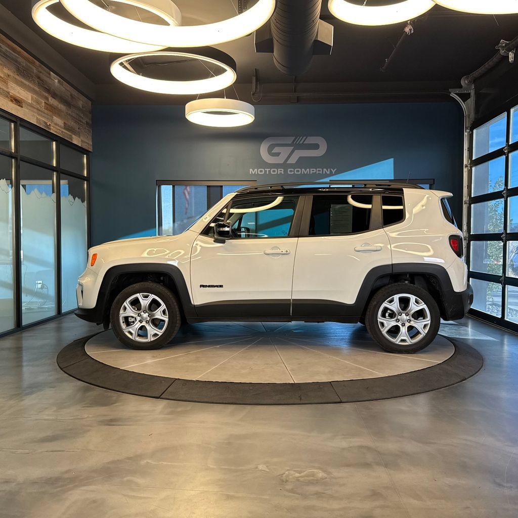 Used 2022 Jeep Renegade Limited AWD/4WD image 6
