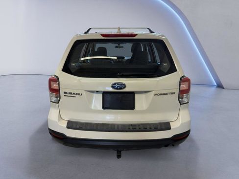 Used 2018 Subaru Forester 2.5i image 6