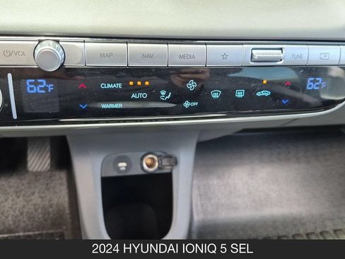 Used 2024 Hyundai Ioniq 5 SEL RWD image 23