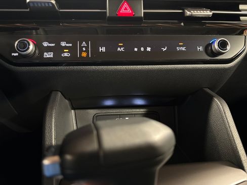 Certified 2026 Kia Sportage SX image 19