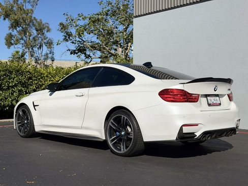 Used 2018 BMW M4 Coupe image 16