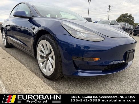 Used 2023 Tesla Model 3 Standard Range RWD image 7