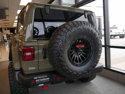 New 2026 Jeep Wrangler Unlimited Rubicon w/ Steel Bumper Group AWD/4WD image 26