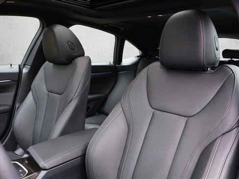 Used 2023 BMW i4 eDrive35 w/ Premium Package RWD image 13