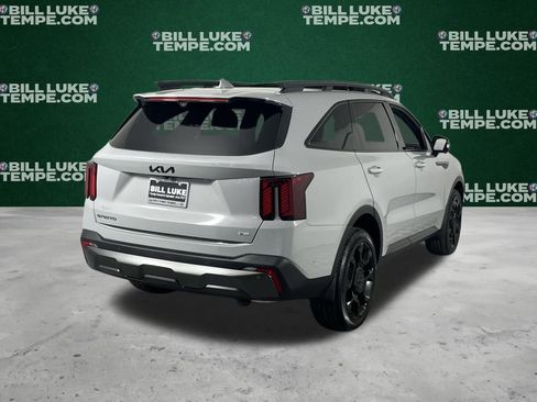 Used 2025 Kia Sorento SX Prestige w/ Olive Brown Leather Package image 7