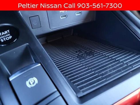 New 2025 Nissan Kicks SR w/ Illumination Package image 13