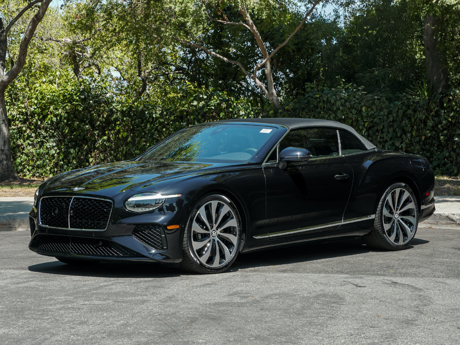 New 2026 Bentley Continental GT AWD/4WD image 28