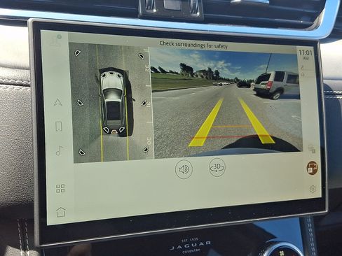 New 2026 Jaguar F-PACE R-Dynamic S AWD/4WD image 18