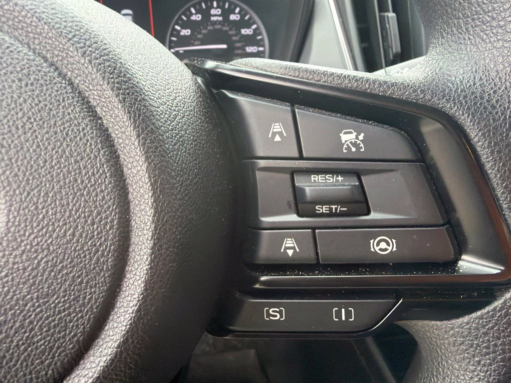 Used 2025 Subaru Crosstrek 2.5i Premium AWD/4WD image 18