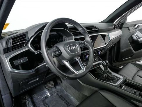 Used 2023 Audi Q3 2.0T Premium Plus w/ Premium Plus Package AWD/4WD image 4