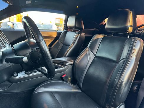 Used 2018 Dodge Challenger R/T Plus image 19