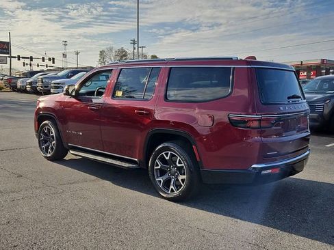 Used 2023 Jeep Wagoneer Series III w/ Convenience Group I image 6