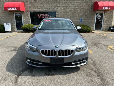 Used 2016 BMW 528i xDrive 528i xDrive Sedan 4D image 2