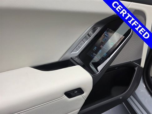 Used 2023 BMW 760i xDrive w/ Luxury Rear Seating Package image 15