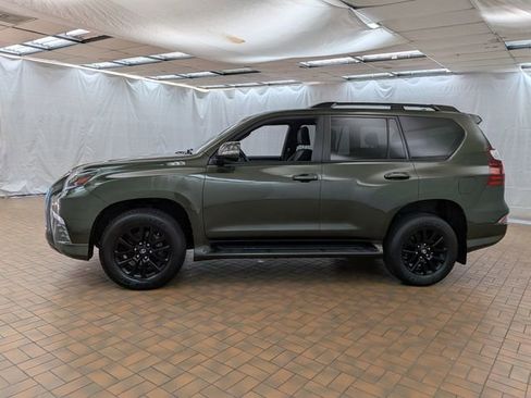 Used 2022 Lexus GX 460 w/ Black Line Special Edition AWD/4WD image 4