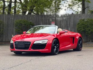 Used 2015 Audi R8 V8 w/ Extended Leather Package AWD/4WD video 2