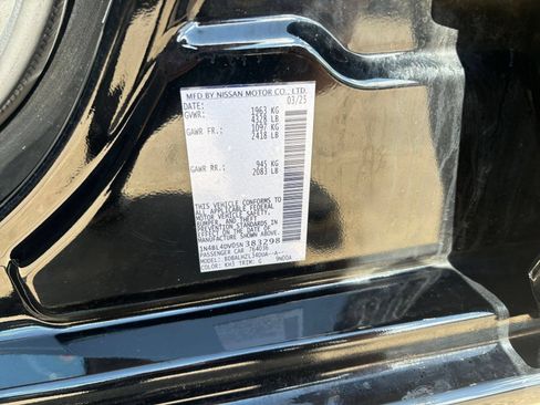 Used 2025 Nissan Altima 2.5 SV FWD image 29