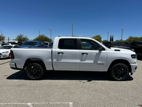New 2026 RAM 1500 Big Horn w/ Night Edition AWD/4WD image 9