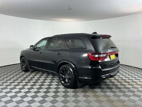 Used 2022 Dodge Durango R/T w/ Tow 'N Go Group AWD/4WD image 7