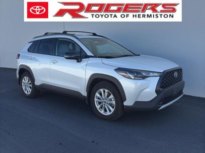 Used 2025 Toyota Corolla Cross LE w/ Moonroof Package