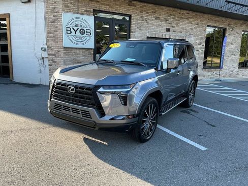 Used 2024 Lexus GX 550 w/ Cold Area Package AWD/4WD image 1