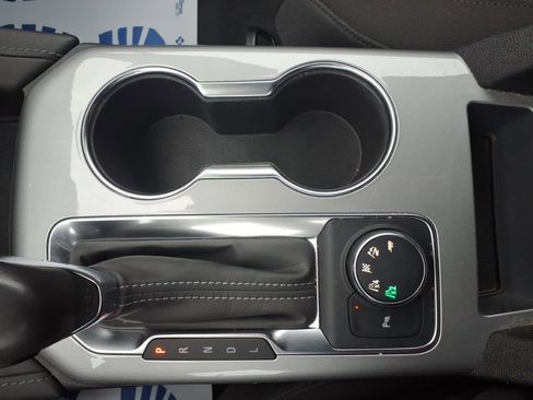 Used 2020 Chevrolet Blazer LT image 24