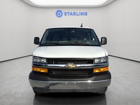Used 2025 Chevrolet Express 3500 LT w/ LT Preferred Equipment Group image 15