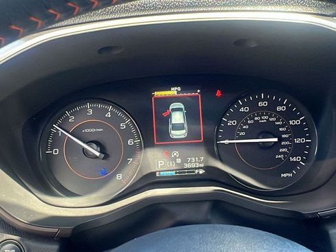 Used 2023 Subaru Crosstrek 2.0i Premium image 17