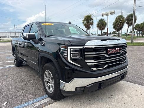 Used 2025 GMC Sierra 1500 SLT RWD image 1