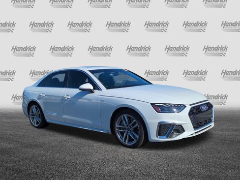 Used 2023 Audi A4 2.0T Premium image 2