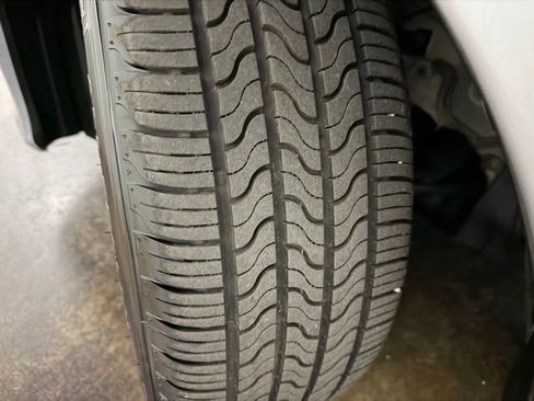Used 2018 Honda Civic LX image 11