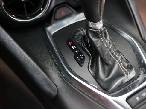 Used 2020 Chevrolet Camaro LT RWD image 21