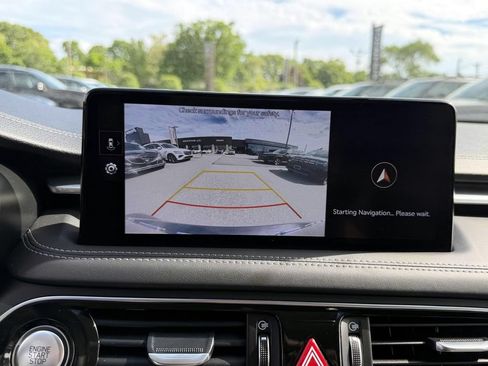 Certified 2022 Genesis G70 2.0T AWD/4WD image 29